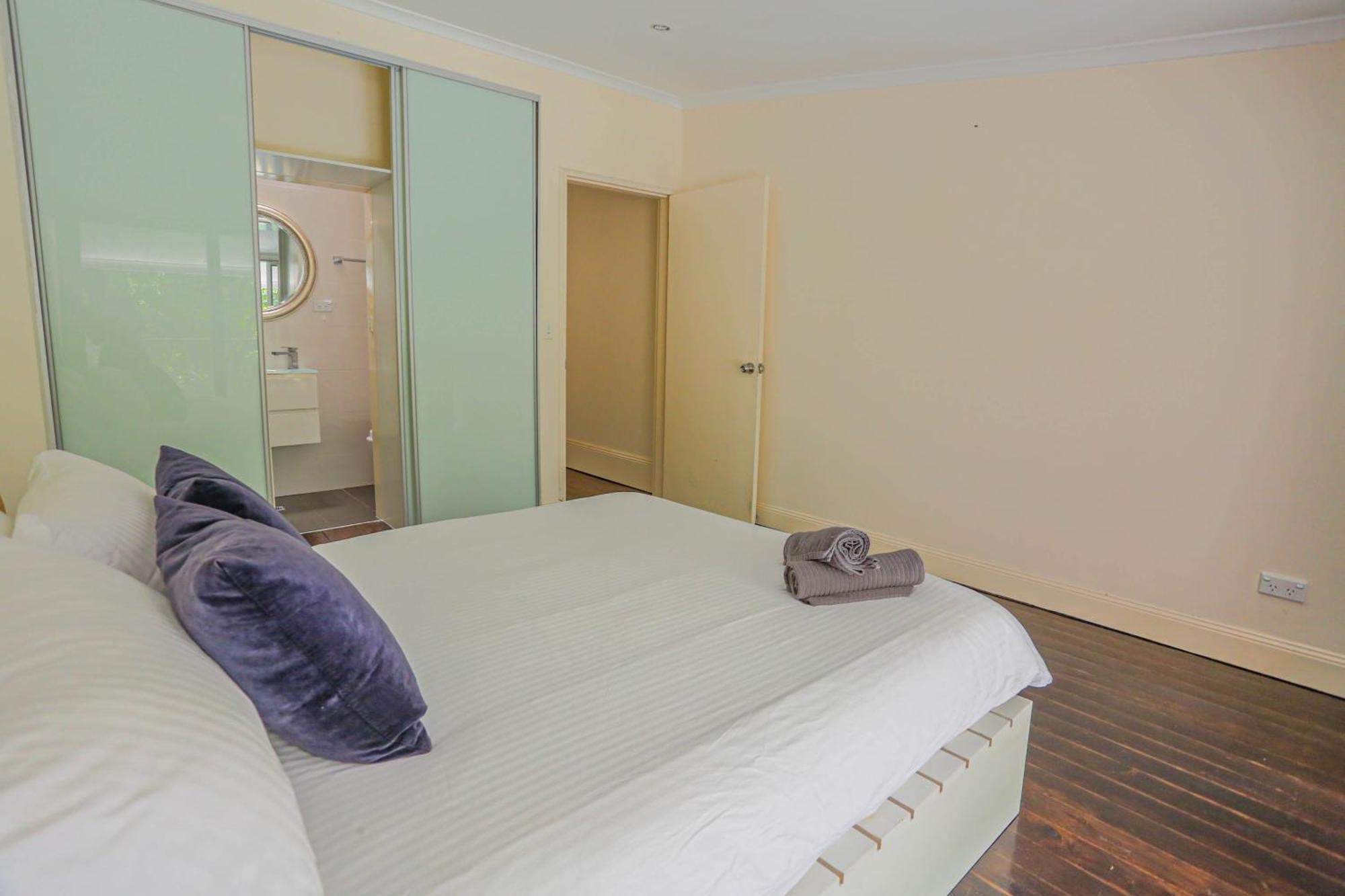Ideal 3 Bedroom House City Centre Glebe 2 E-Bikes Included Sydney Luaran gambar